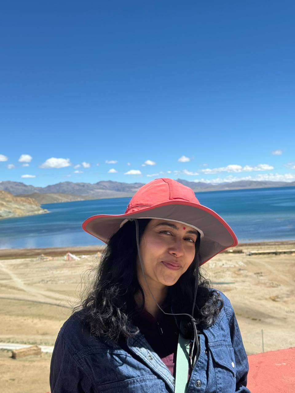 Abha Raj Bhandari, traveler